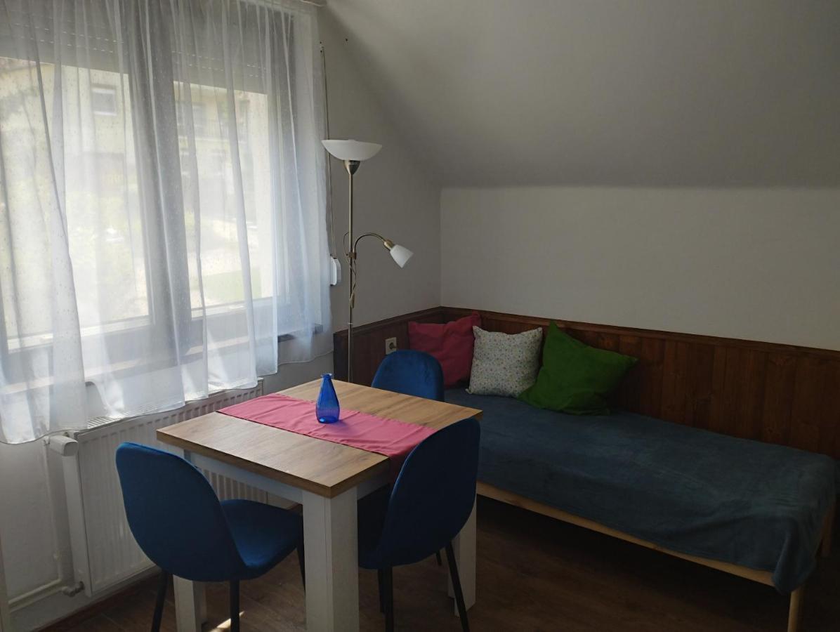 Borzsony Vendeghaz Appartement Zebegény Buitenkant foto