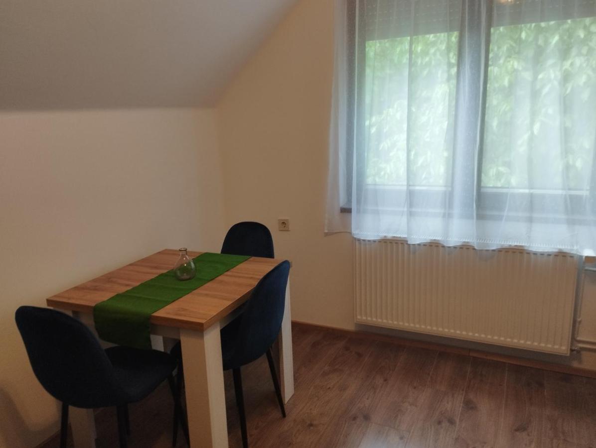 Borzsony Vendeghaz Appartement Zebegény Buitenkant foto